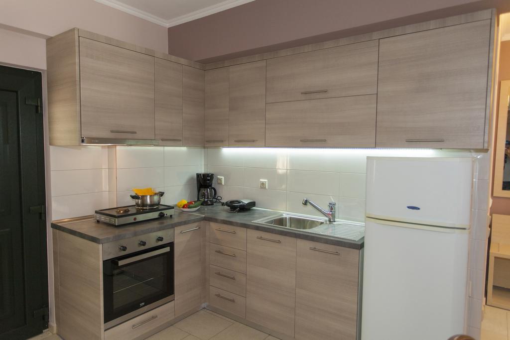 Aparthotel Oasis Exclusive Parga Exterior foto